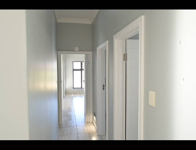 3 BEDROOM HOUSE FOR SALE IN HARTENBOS CENTRAL